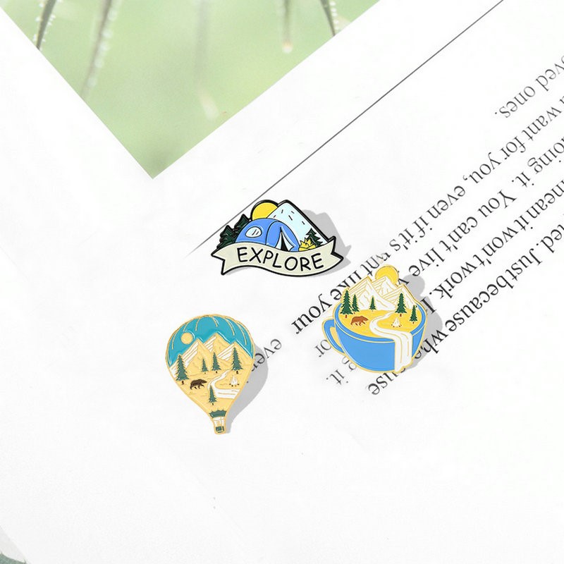 Camping Adventure Enamel Pins  - Outdoor Camping Adventures recension och pris